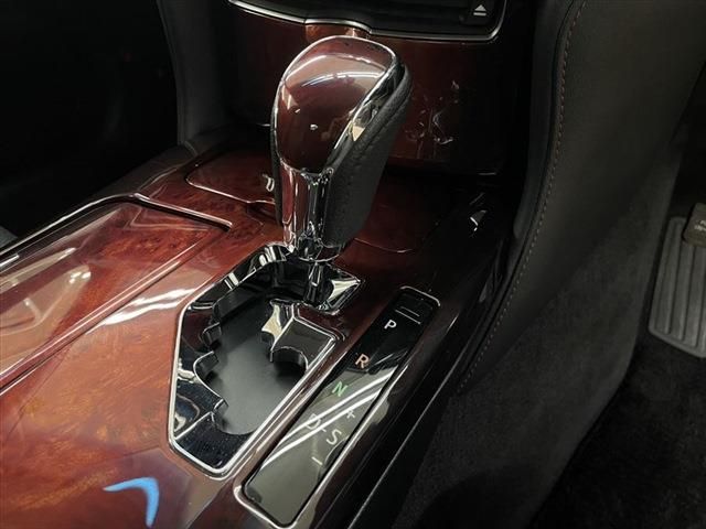 Toyota CROWN MAJESTA 2015-02 12414-25