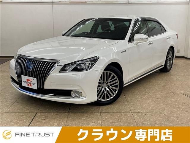 Toyota CROWN MAJESTA 2015-02 12414-0