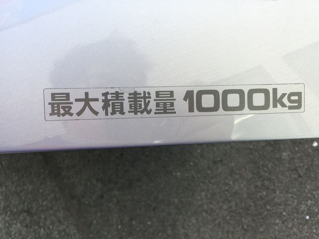 Toyota HIACE VAN 2014-02 186477-16