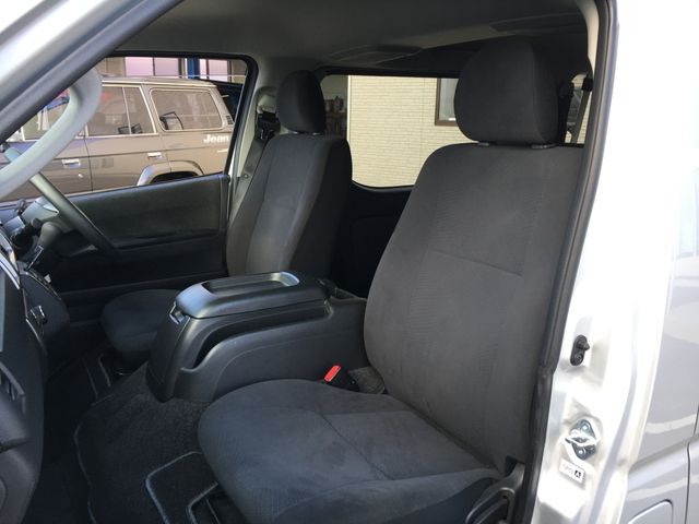 Toyota HIACE VAN 2014-02 186477-10