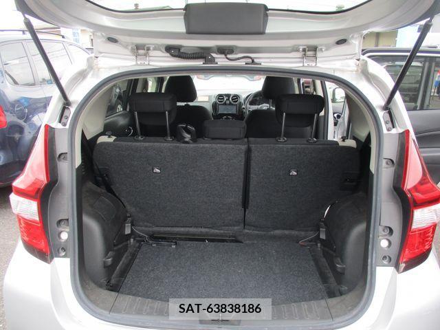 Nissan NOTE 2017-03 280052-4