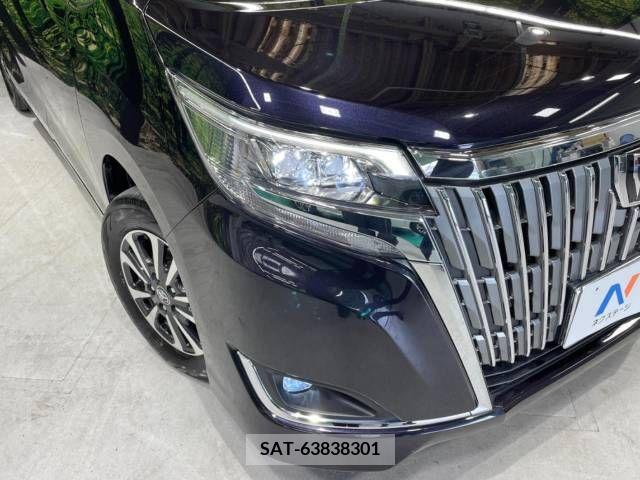 Toyota ESQUIRE 2018-08 390664-12