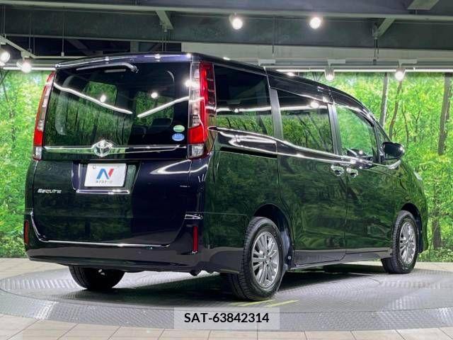 Toyota ESQUIRE 2015-09 359771-17