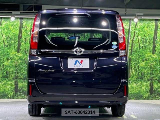 Toyota ESQUIRE 2015-09 359771-15