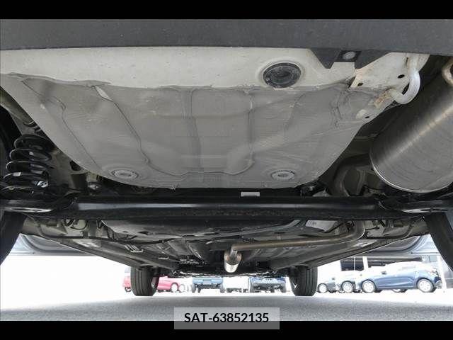 Suzuki X BEE 2019-05 325215-11
