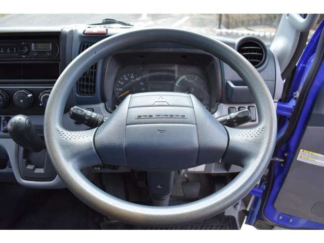 Mitsubishi CANTER 2012-07 23536-3
