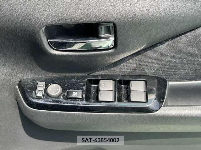 Mitsubishi EK X 2022-09 359542-12