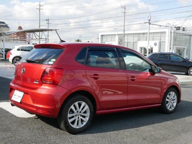 VolksWagen POLO 2017-11 185487-6
