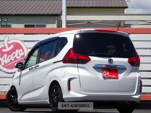 Honda FREED 2019-11 270393-3