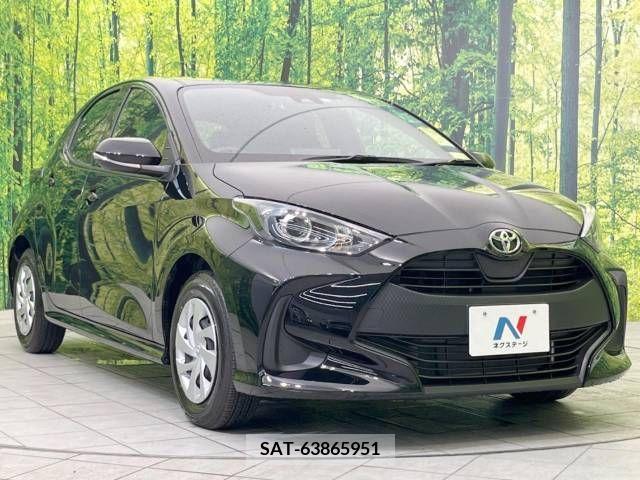 Toyota YARIS 2023-06 351166-16