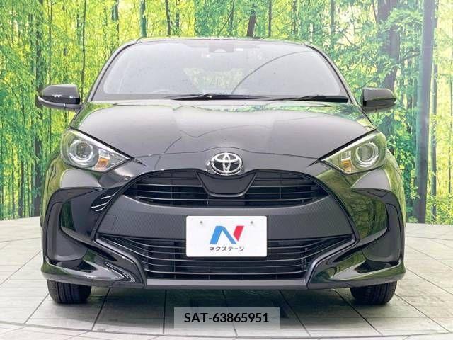 Toyota YARIS 2023-06 351166-14