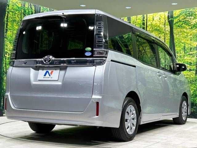 Toyota VOXY 2017-12 21187-17