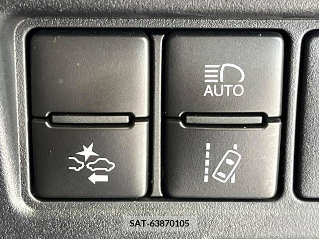 Toyota VOXY 2017-09 370445-4