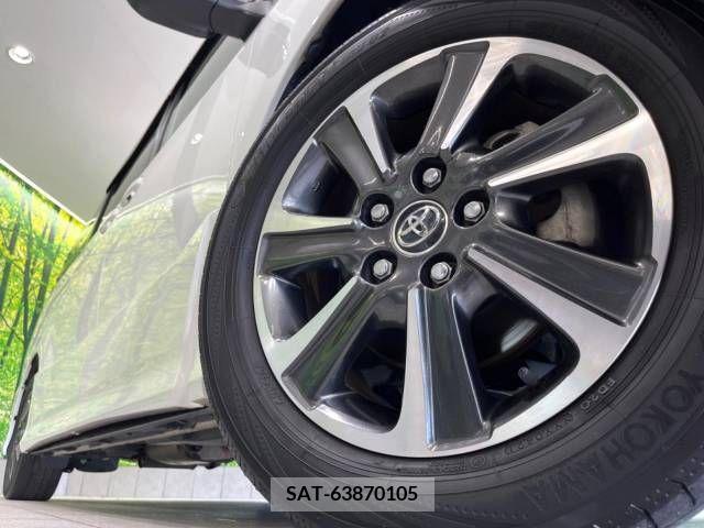 Toyota VOXY 2017-09 370445-14