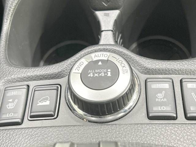 Nissan X-TRAIL 2017-09 10407-2