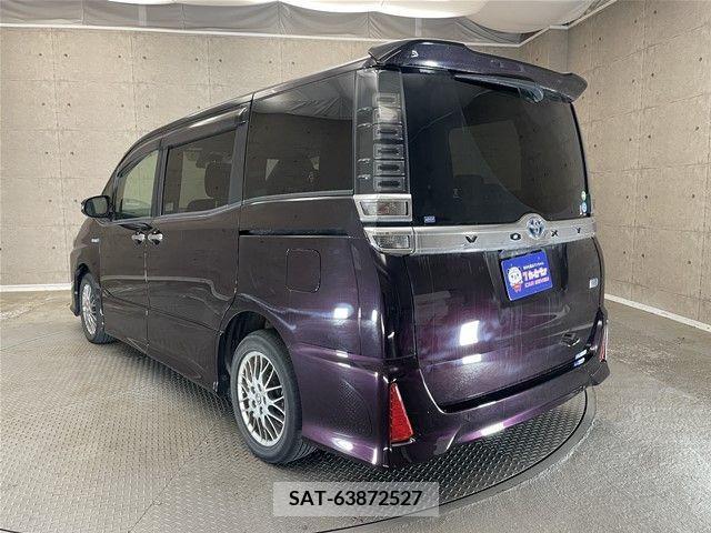 Toyota VOXY HYBRID 2017-09 370571-24