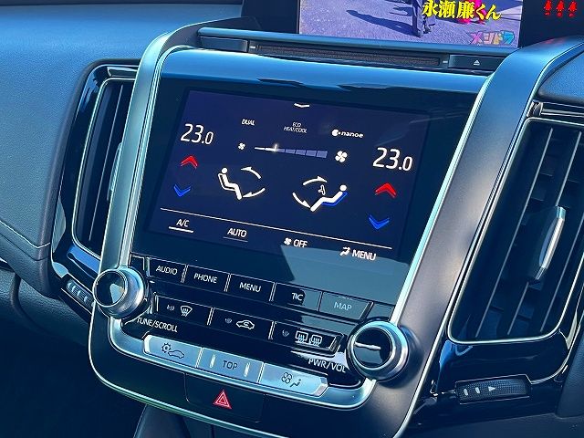 Toyota CROWN SEDAN 2018-10 196235-13