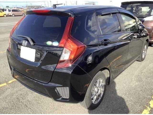 Honda FIT 2017-02 183328-1