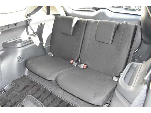 Mitsubishi OUTLANDER 2020-03 10985-15