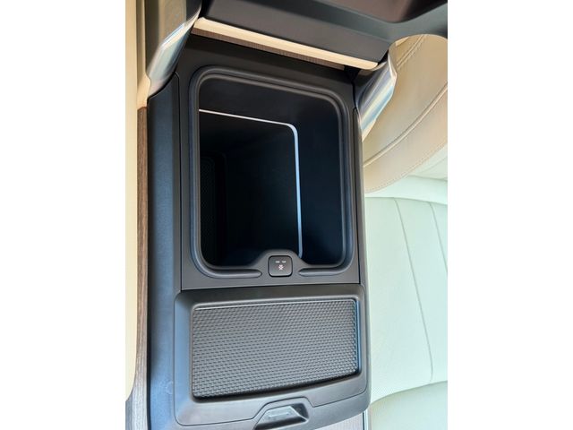ROVER RANGE ROVER 2023-04 188104-10
