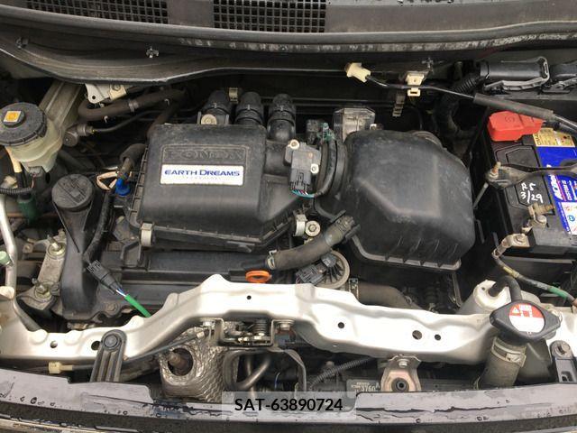 Honda N-WGN 2014-04 281656-9