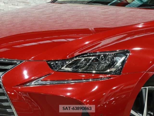 Lexus IS 2017-03 275370-9