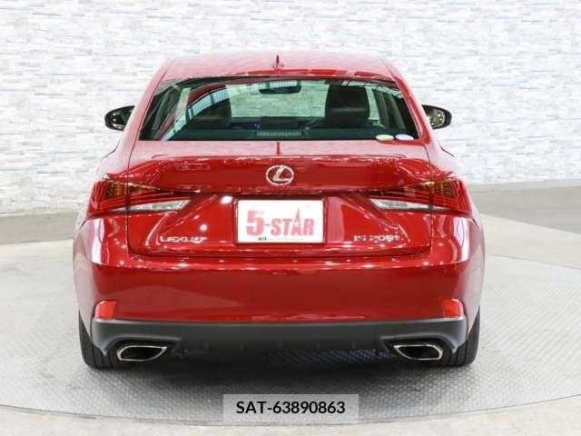 Lexus IS 2017-03 275370-8