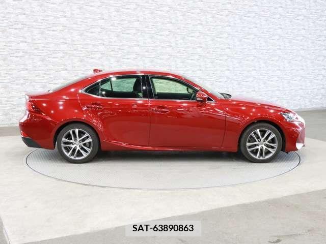 Lexus IS 2017-03 275370-7