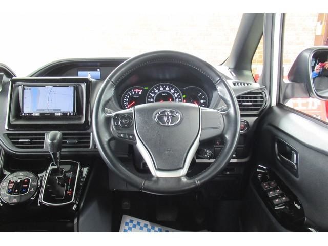 Toyota NOAH 2017-11 785-15