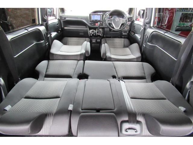 Toyota NOAH 2017-11 785-13