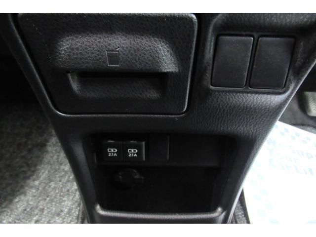 Toyota NOAH 2017-11 785-18