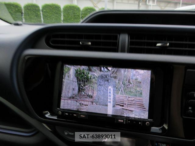 Toyota AQUA 2015-02 260287-22