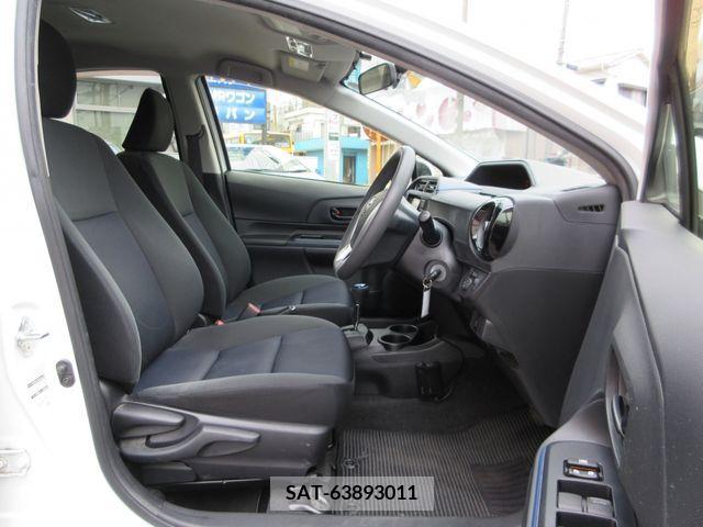 Toyota AQUA 2015-02 260287-9