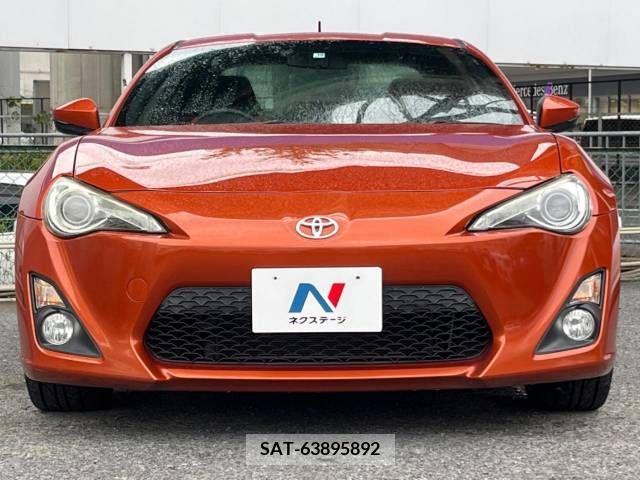 Toyota 86 2013-06 266018-14