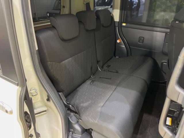 Toyota ROOMY 2018-07 182074-9