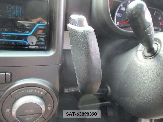 Daihatsu MOVE CONTE CUSTOM 2013-08 214750-11