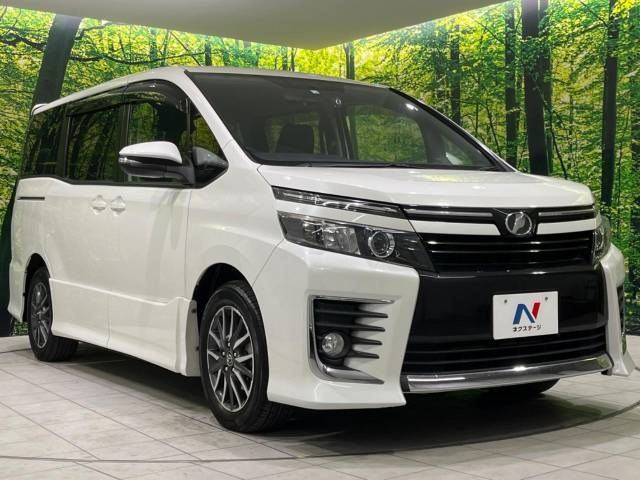 Toyota VOXY 2014-03 186379-16