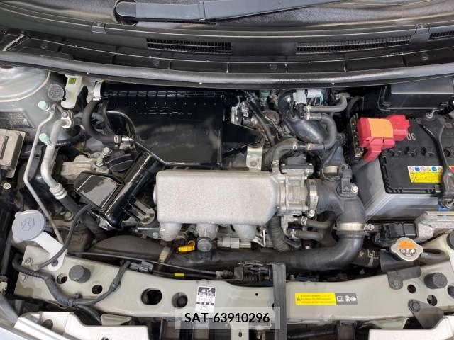 Nissan NOTE 2013-10 247779-18