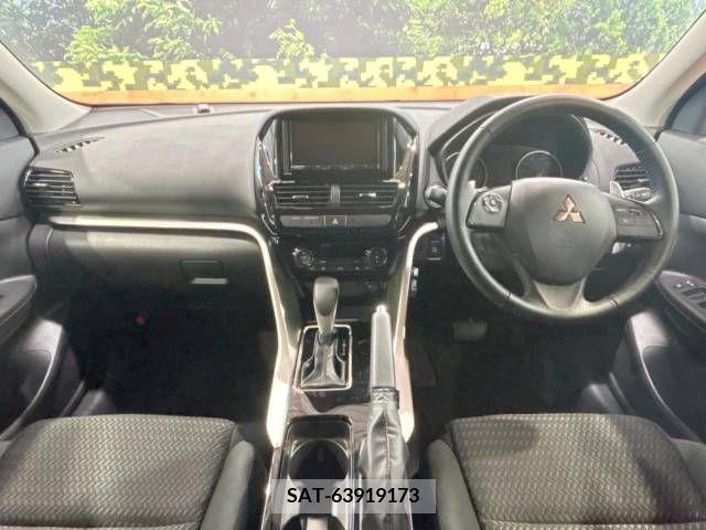 Mitsubishi ECLIPSE CROSS 2022-11 384956-1