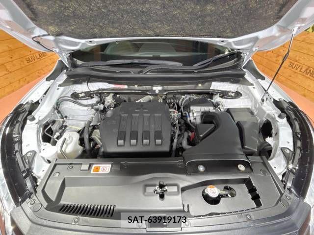 Mitsubishi ECLIPSE CROSS 2022-11 384956-18
