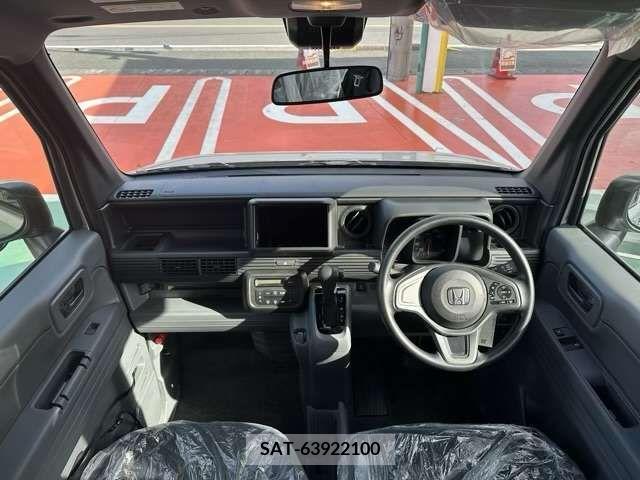 Honda N-VAN 2024-01 217286-6