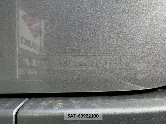 Honda N-VAN 2024-01 217286-9