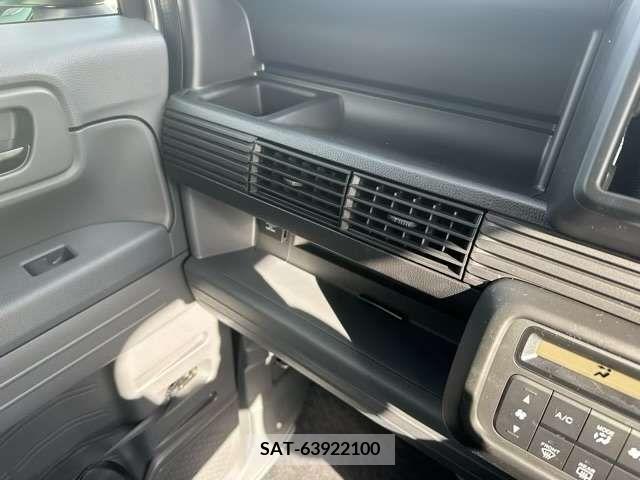 Honda N-VAN 2024-01 217286-17