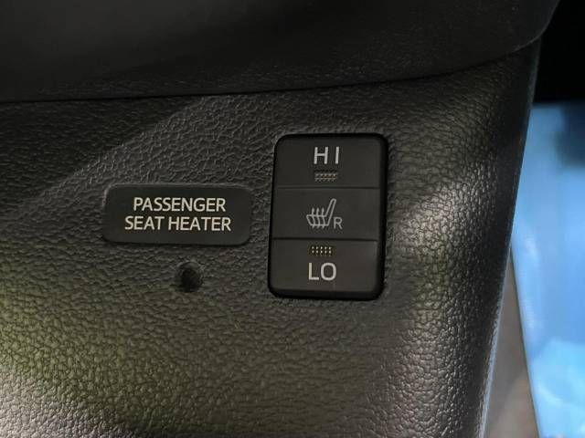 Toyota PRIUS 2016-03 26752-4