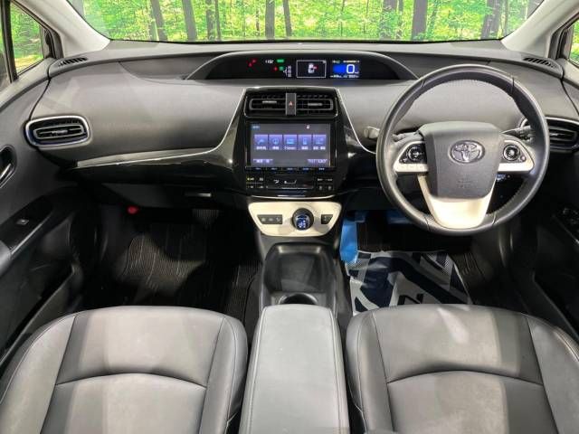 Toyota PRIUS 2016-03 26752-1