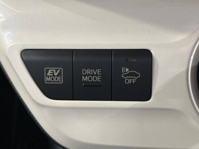Toyota PRIUS 2016-03 26752-7