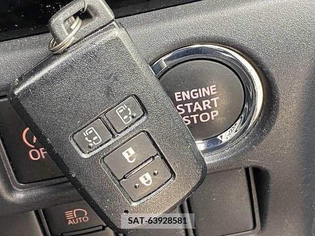 Toyota VOXY 2019-03 346040-7