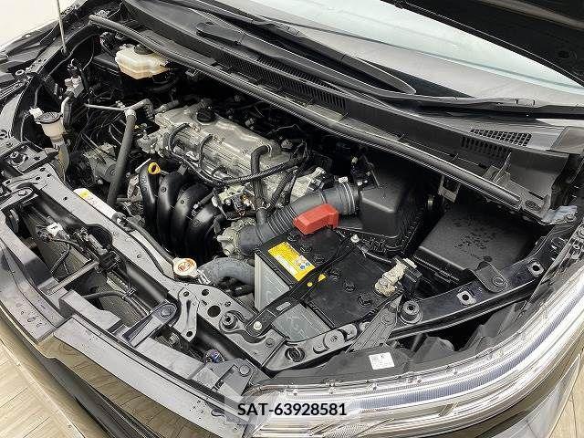 Toyota VOXY 2019-03 346040-19