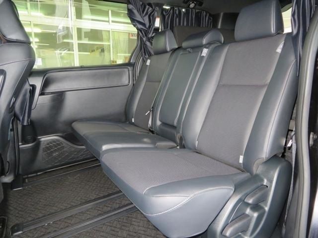 Toyota ESQUIRE 2018-07 743-13