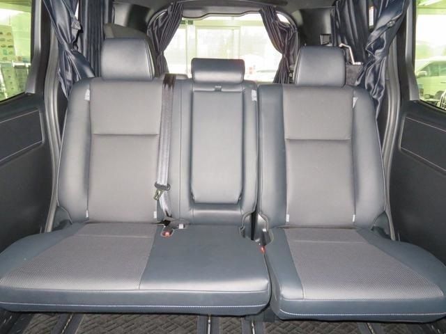 Toyota ESQUIRE 2018-07 743-12